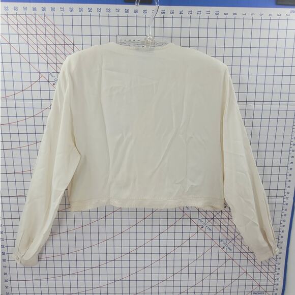 Romantic Vintage Lace-Collar Cropped Blouse by Impressions of California 2-2 - Picture 3 of 15